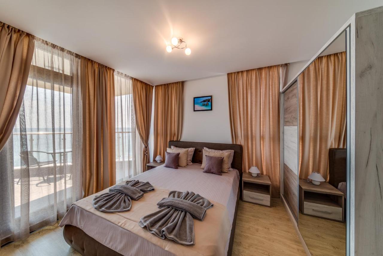 Apartcomplex Golden Bay Ravda Luaran gambar