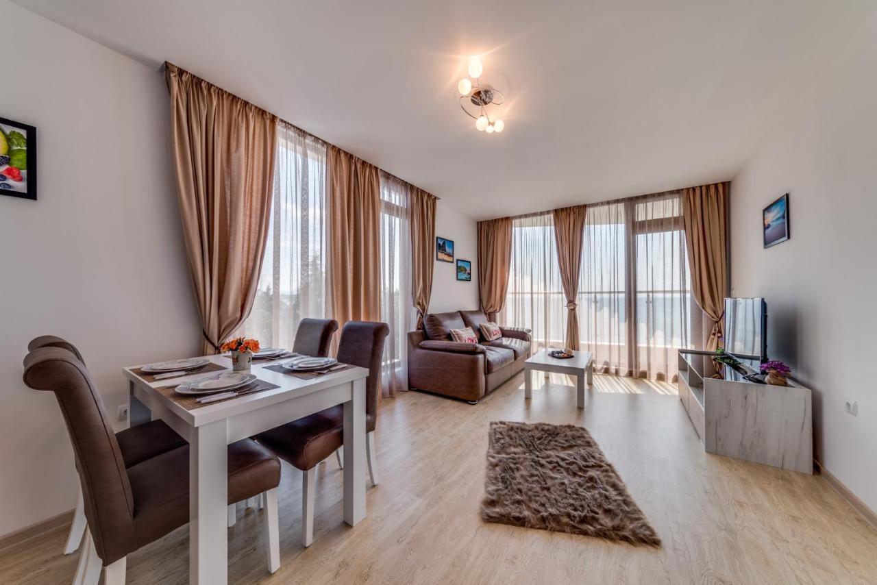 Apartcomplex Golden Bay Ravda Luaran gambar
