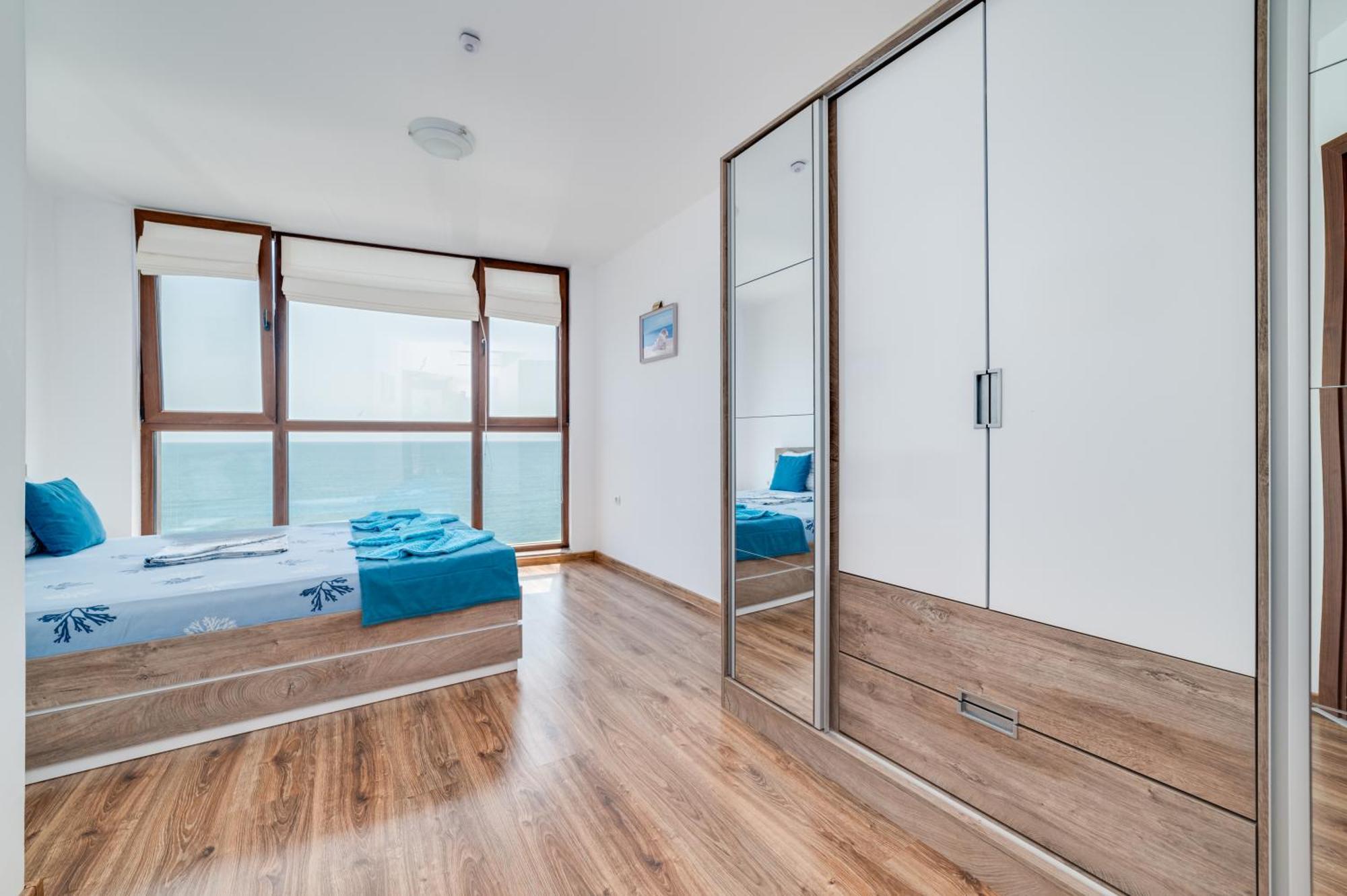 Apartcomplex Golden Bay Ravda Luaran gambar